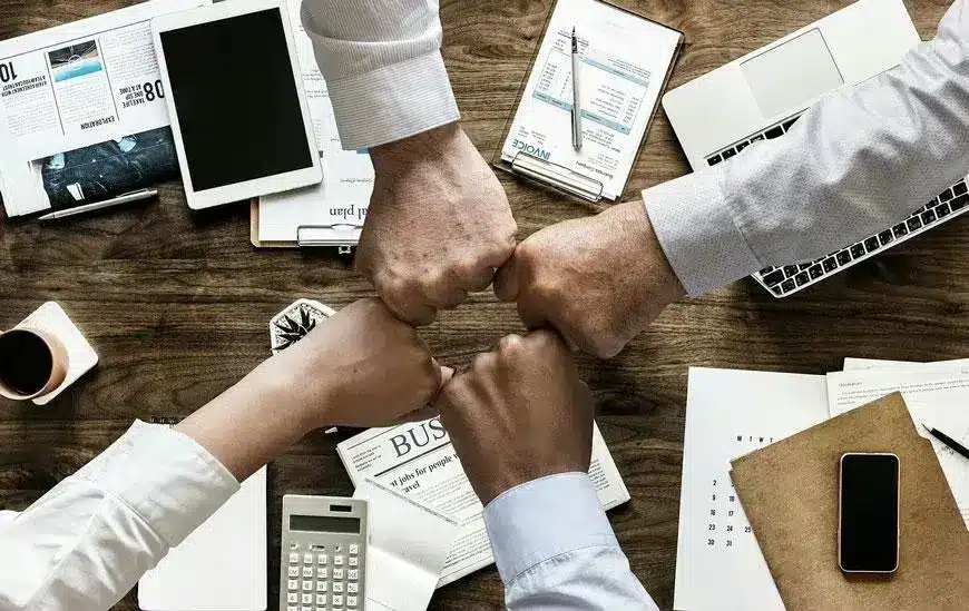 Teamwork und Strategieplanung für internationale SEO-Optimierung